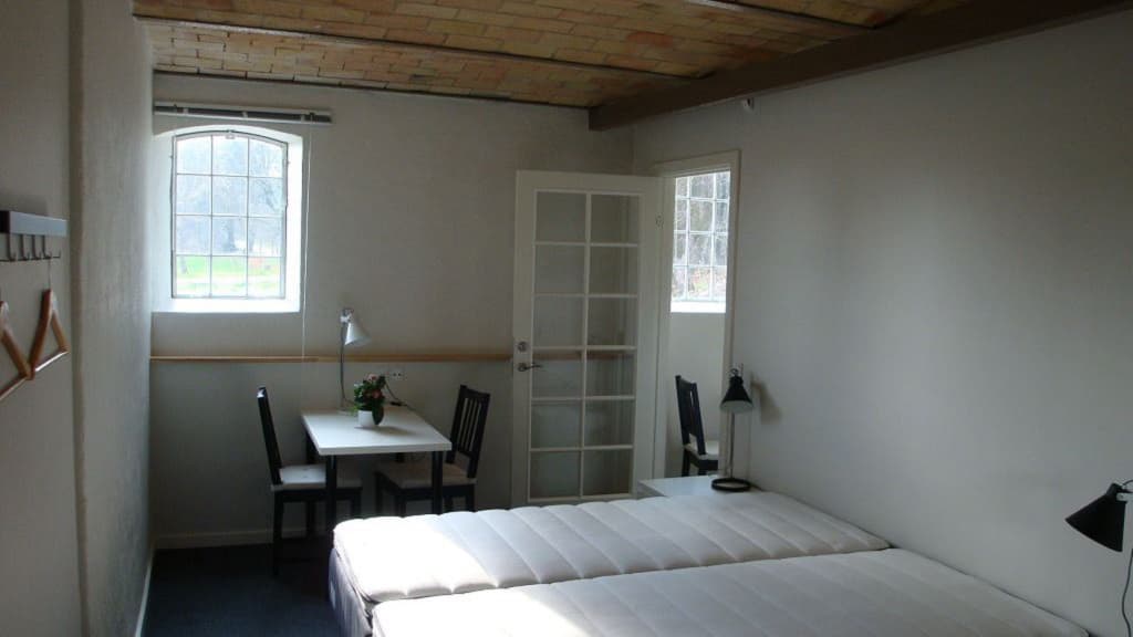 Engelsholm Bed & Breakfast