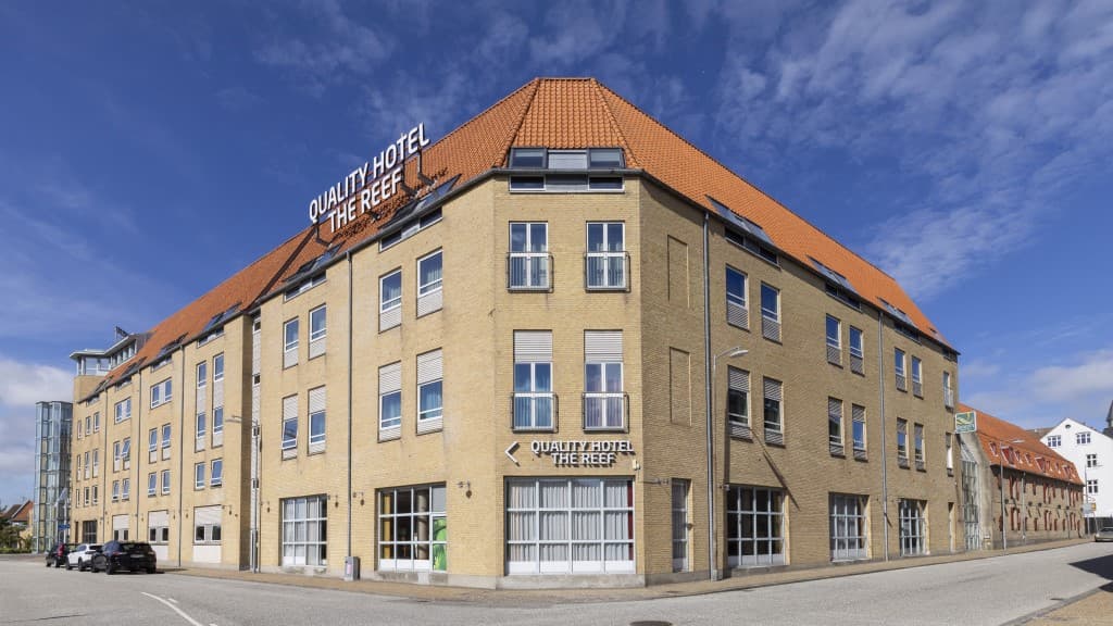 Quality Hotel The Reef Front